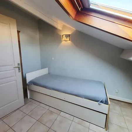 Face à La De Sable, Climatisation, Internet, 3 Villa *